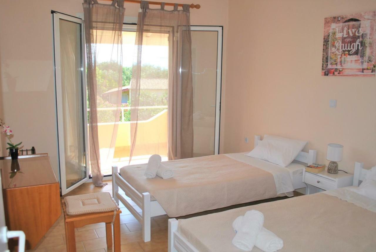 Lefkothea Apartments Kassiopi Buitenkant foto